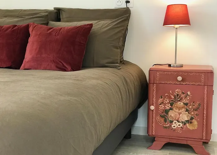 Madeleine De La Maison Saint-josse Colmar